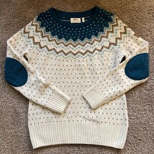 Fjällraven Women's Cream and Blue Patterned Wool Sweater